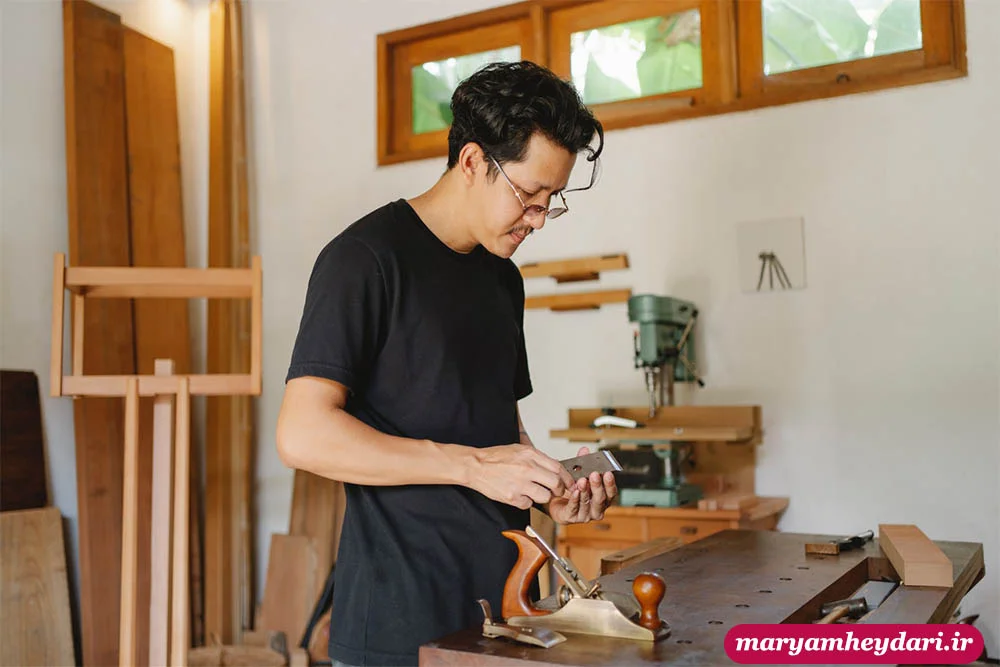 ترجمه دفترچه راهنمای محصولات و خدمات